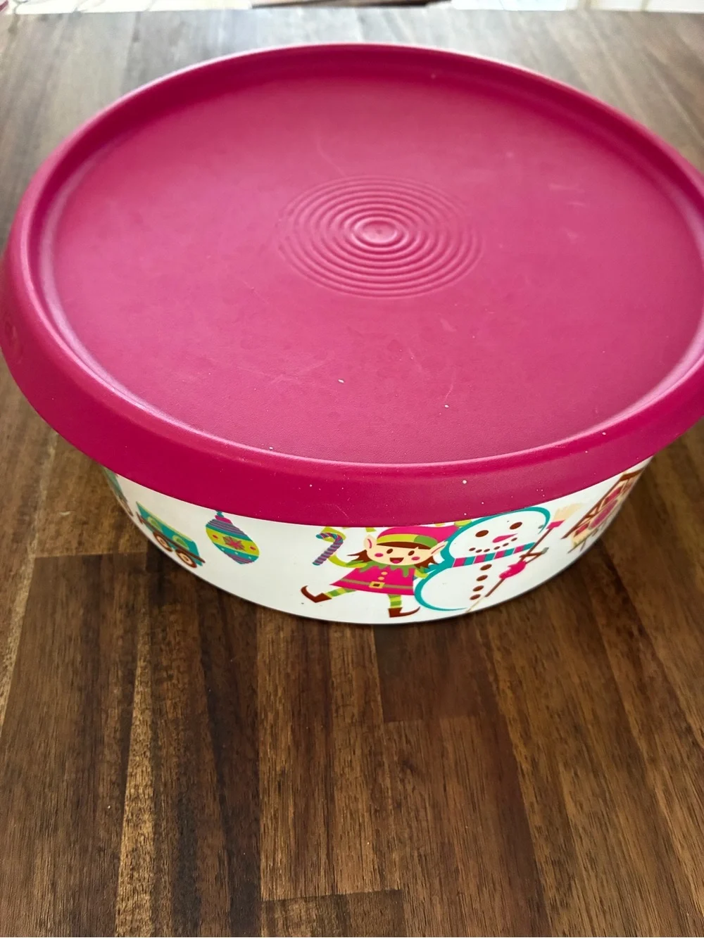 Tupperware One Touch 2.4 Ltr Sealable Cookie Container Santa’s Workshop Theme